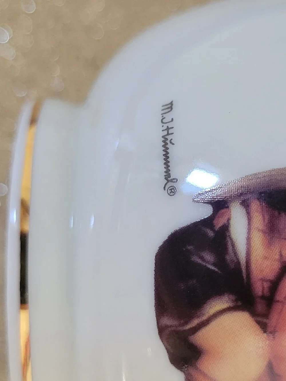 M.J. HUMMEL 'UMBRELLA BOY' CREAMER & SUGAR W UMBRELLA LID DANBURY MINT PORCELAIN